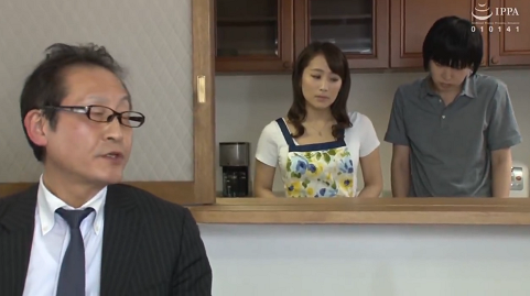 mẹ kế xinh đẹp Mao Kurata